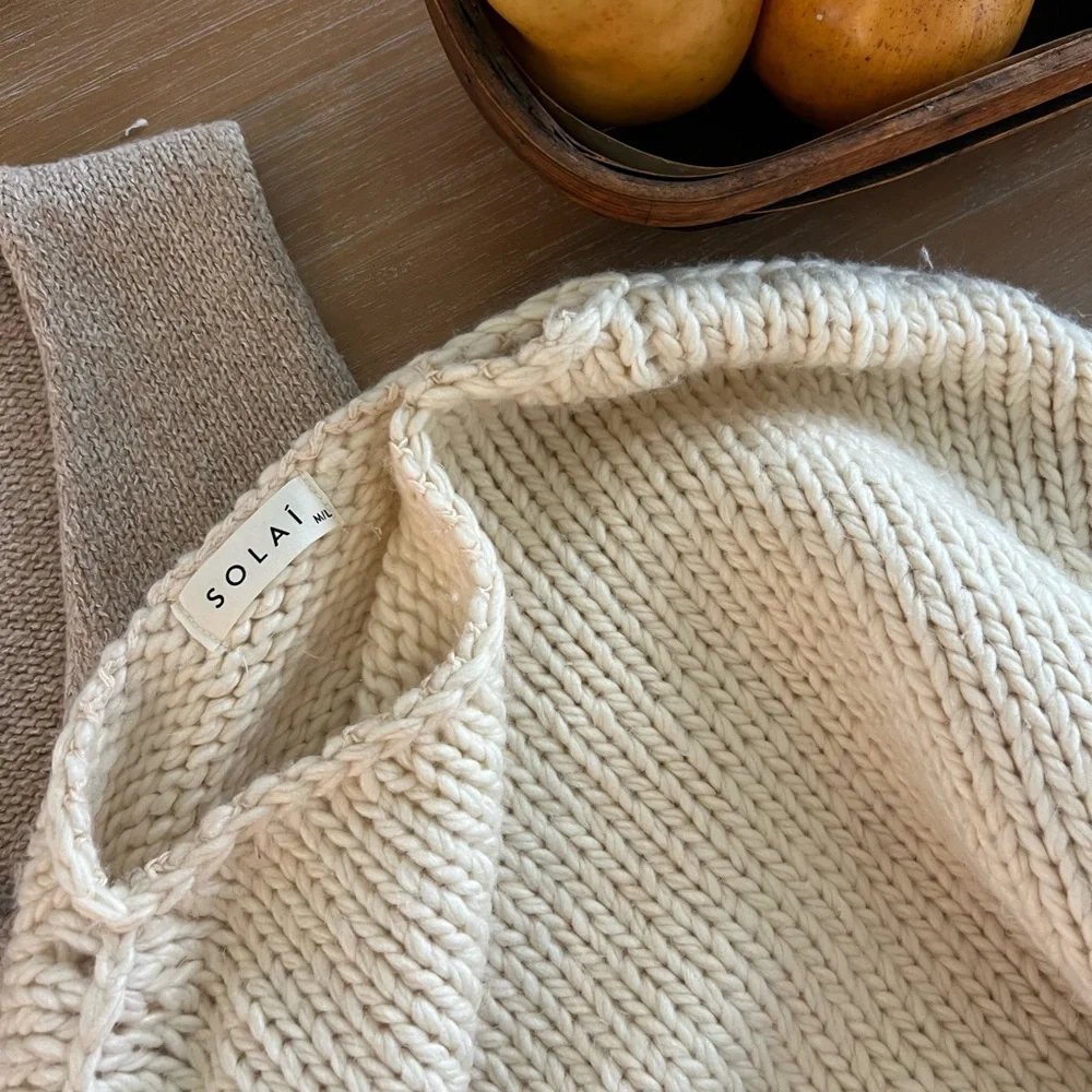 SOLAÍ the label Cream Knit Sweater - Picture 5 of 7